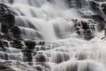 Wasserfall-alles-fliesst-fotolia_68344842-150x101